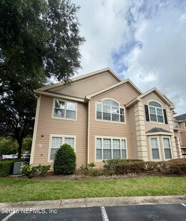 $1,950 | 13810 Sutton Park Drive North, Unit 320, Jacksonville, FL 32224