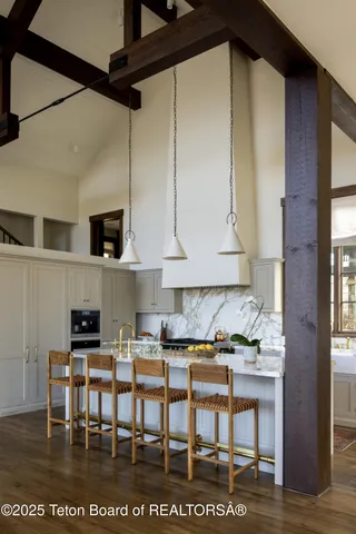 $12,995,000 | 725 North Bar Y Road, Jackson, WY 83001