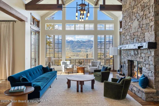 $12,995,000 | 725 North Bar Y Road, Jackson, WY 83001