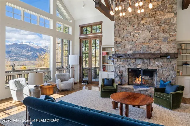 $12,995,000 | 725 North Bar Y Road, Jackson, WY 83001