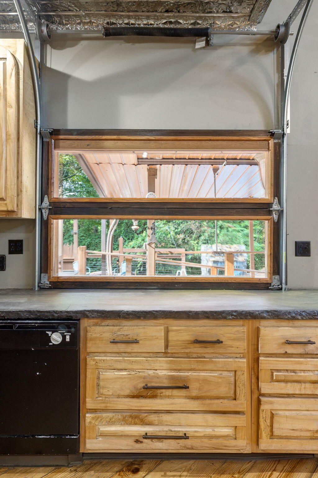 1014 Meroney Street Chattanooga, TN 37405 - Photo 18 of 87 18-web-or-mls-1014 Meroney St - 035