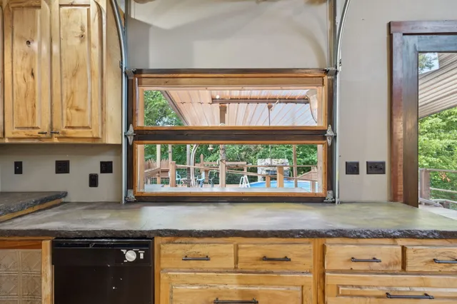 $899,000 | 1014 Meroney Street, Chattanooga, TN 37405