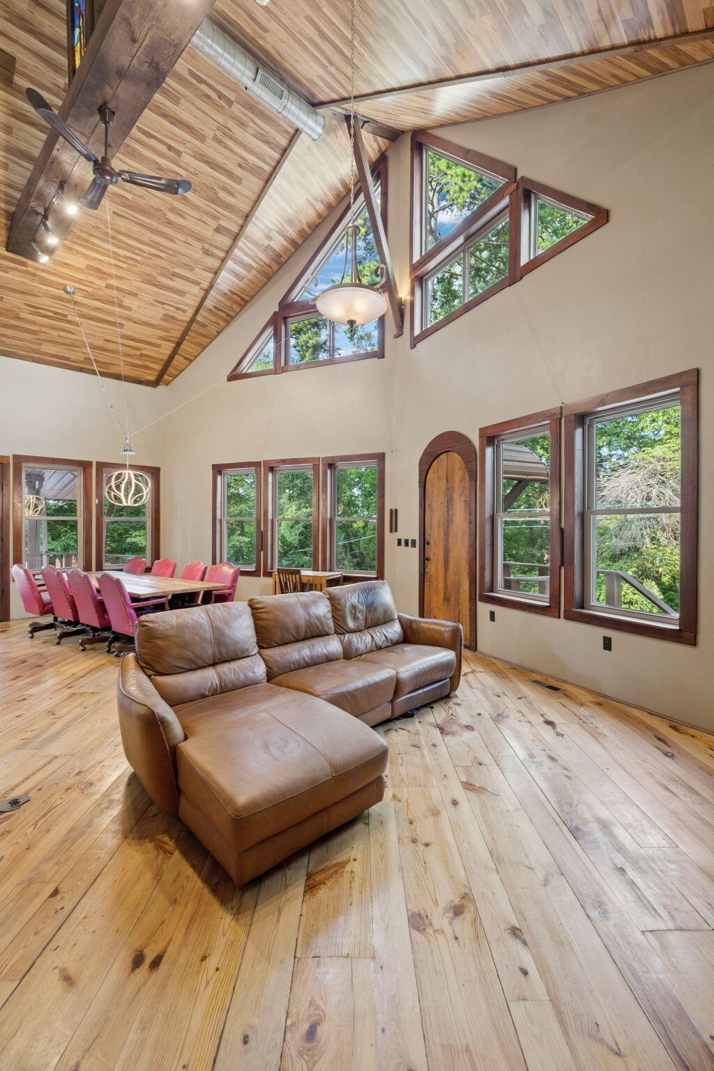 1014 Meroney Street Chattanooga, TN 37405 - Photo 27 of 87 27-web-or-mls-1014 Meroney St - 044