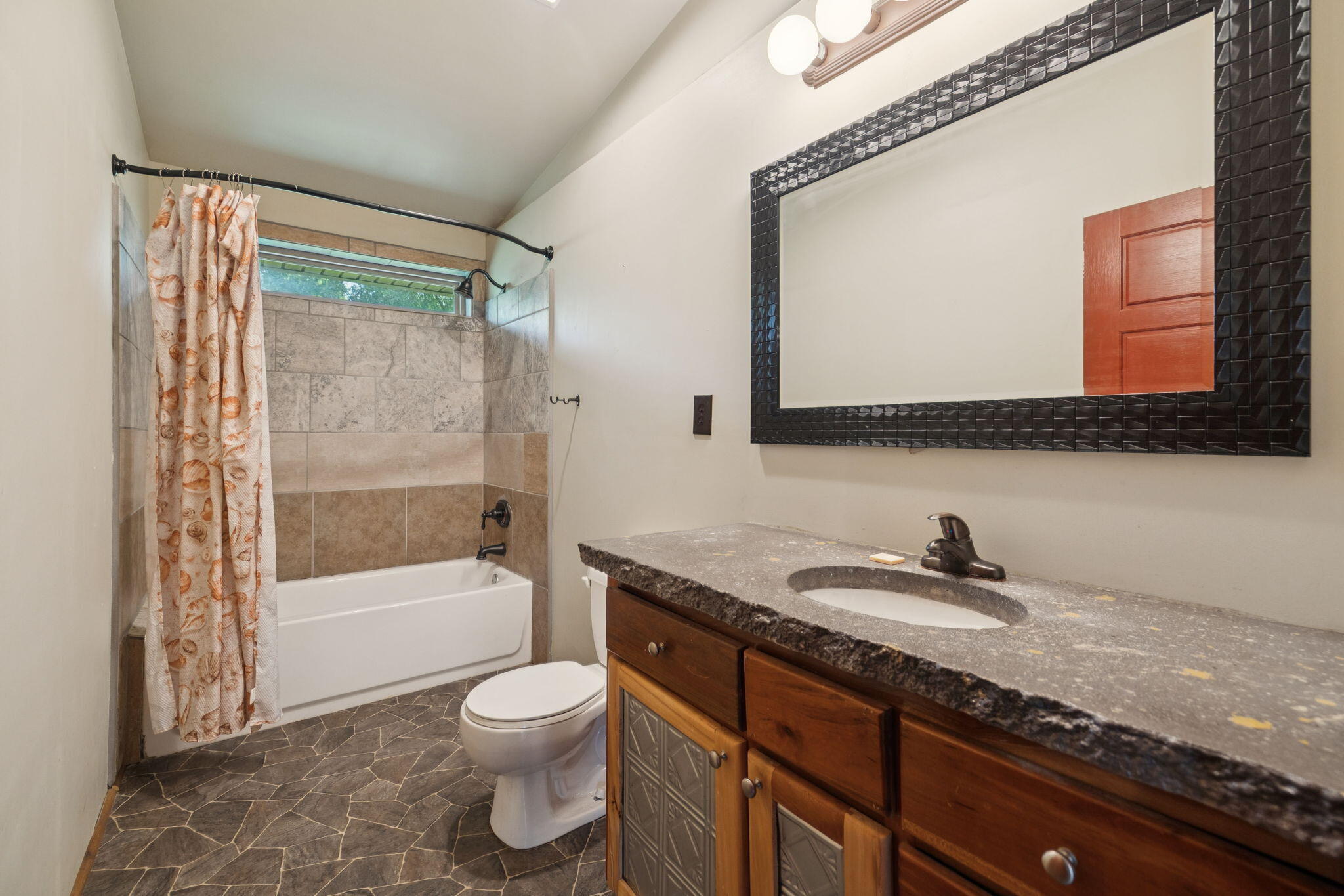 1014 Meroney Street Chattanooga, TN 37405 - Photo 49 of 87 49-web-or-mls-1014 Meroney St - 049