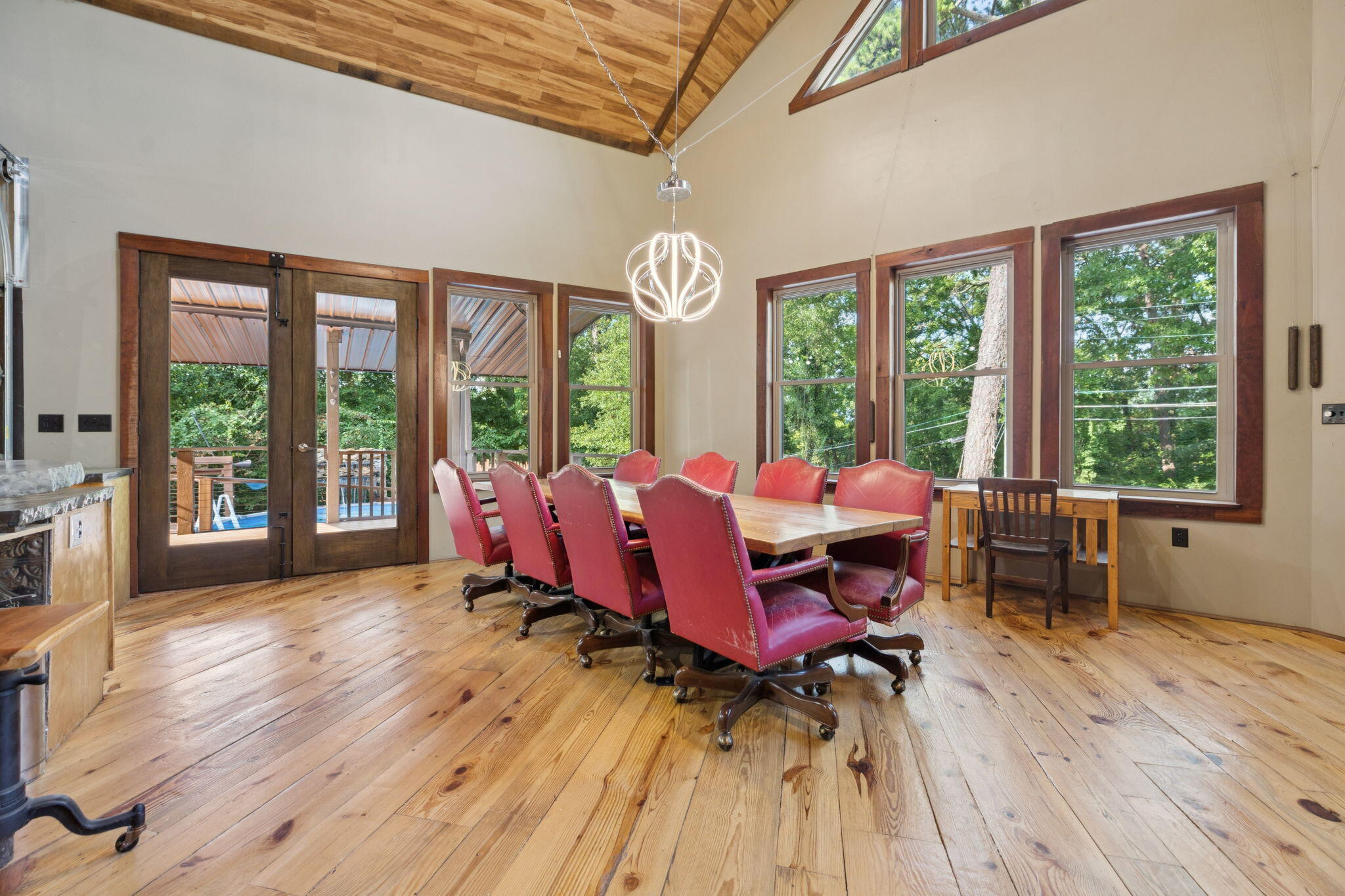 1014 Meroney Street Chattanooga, TN 37405 - Photo 10 of 87 10-web-or-mls-1014 Meroney St - 027