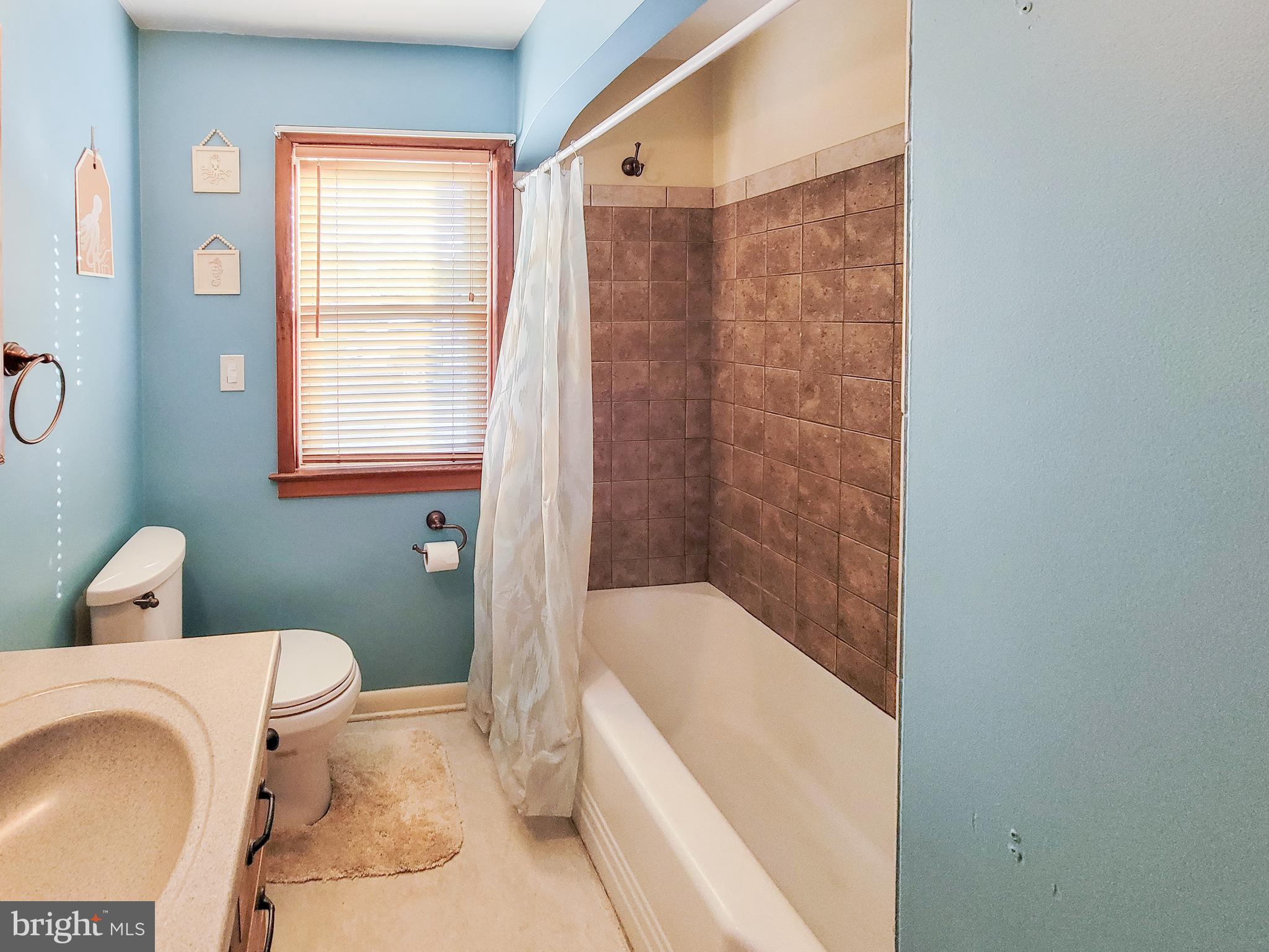 3255 Grandview Road Hanover, PA 17331 - Photo 11 of 24 Gallery Image 11