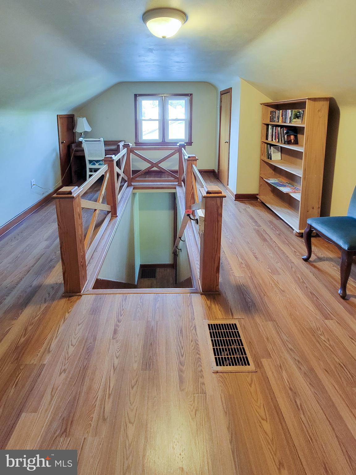 3255 Grandview Road Hanover, PA 17331 - Photo 13 of 24 Gallery Image 13