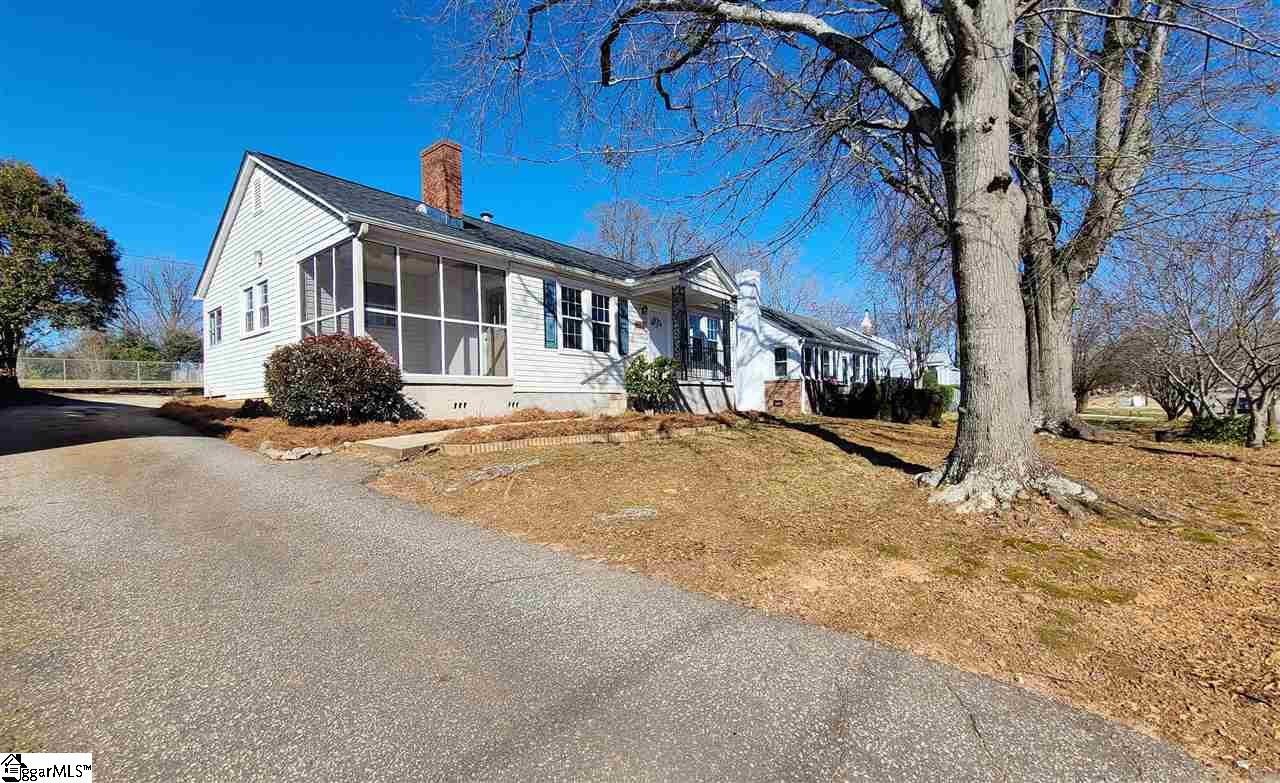 409 State Park Road Greenville, SC 29609 - Photo 15 of 22 Gallery Image 15