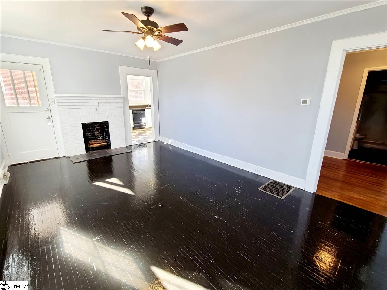 409 State Park Road Greenville, SC 29609 - Photo 6 of 22 Gallery Image 6