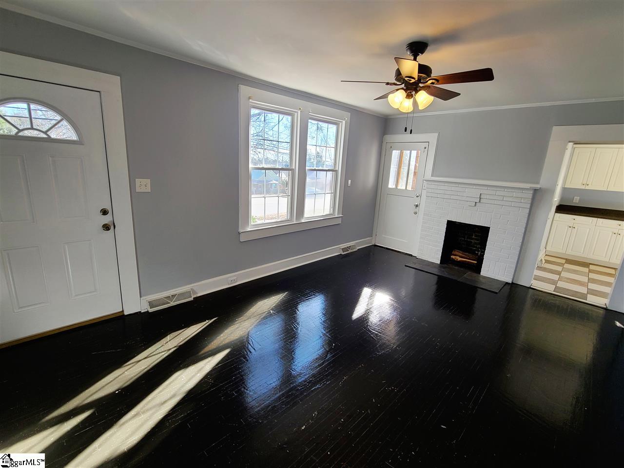 409 State Park Road Greenville, SC 29609 - Photo 7 of 22 Gallery Image 7