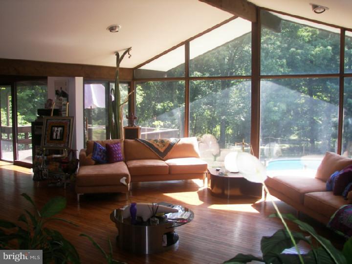 666 Skunk Hollow Road Chalfont, PA 18914 - Photo 6 of 21 Gallery Image 6