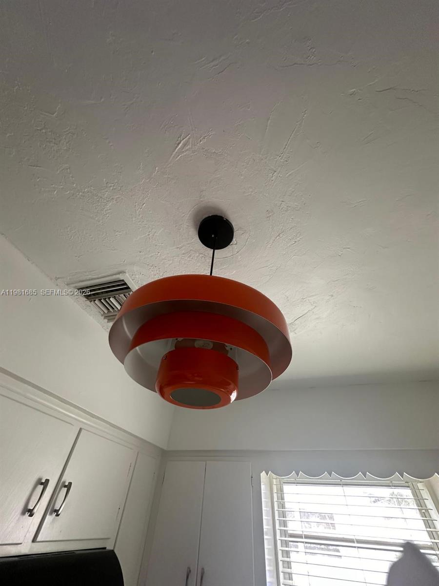 6443 Perry Street Hollywood, FL 33024 - Photo 18 of 24 a close view of appliances