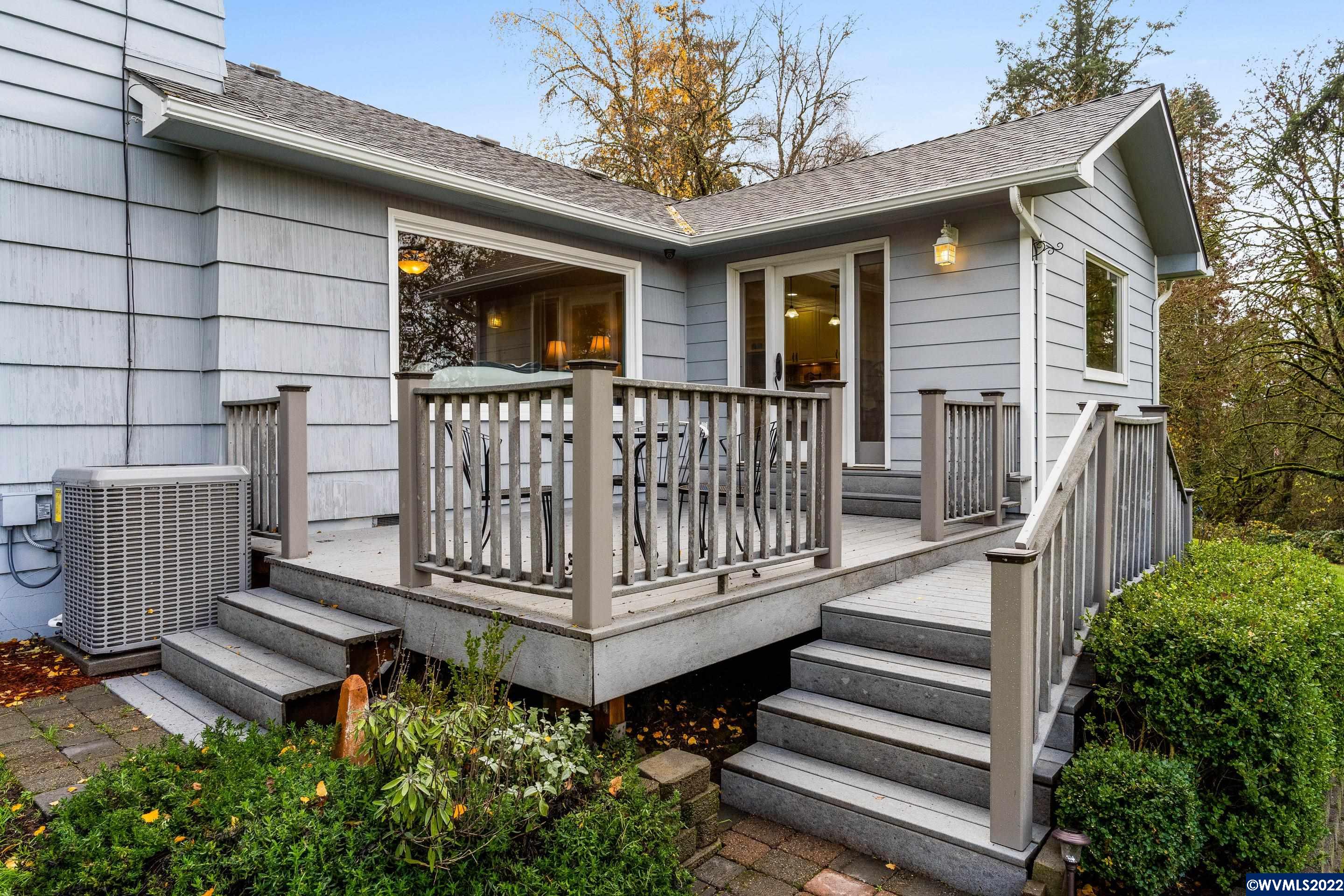 4976 Riverside Drive South Salem, OR 97306 - Photo 32 of 42 Gallery Image 32