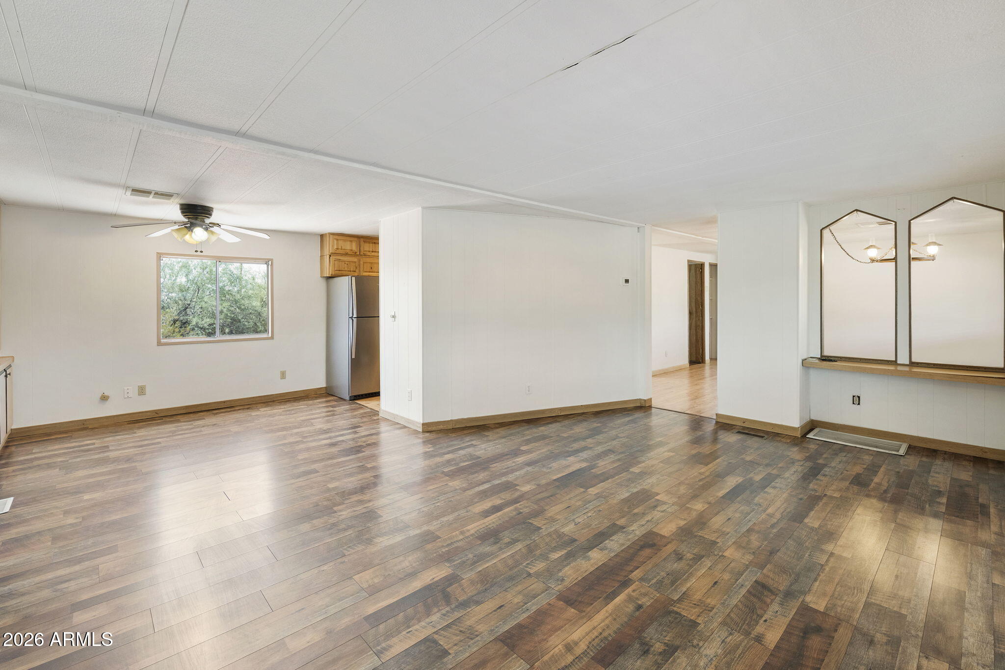 293 South Belaire Road Apache Junction, AZ 85119 - Photo 14 of 39 57-web-or-mls-DLB_7151 - Copy