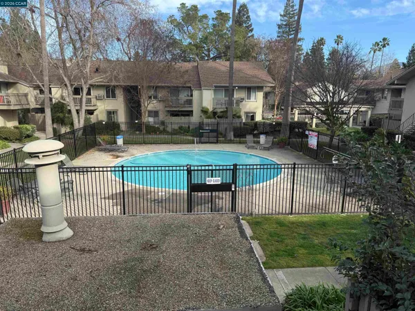 $3,000 | 2564 Walnut Boulevard, Unit 108, Walnut Creek, CA 94596