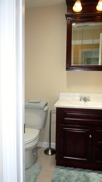 31 Honeysuckle Road Worcester, MA 01607 - Photo 16 of 25 Gallery Image 16