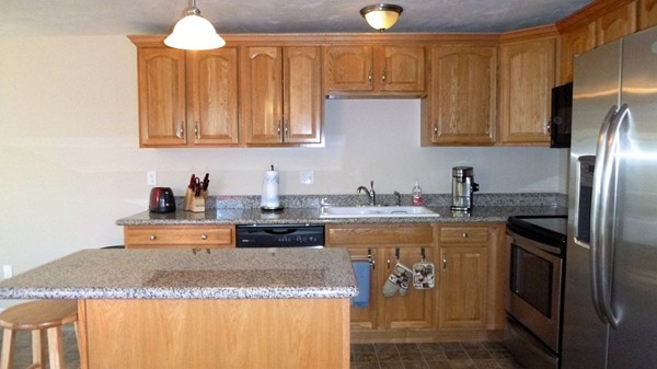 31 Honeysuckle Road Worcester, MA 01607 - Photo 8 of 25 Gallery Image 8