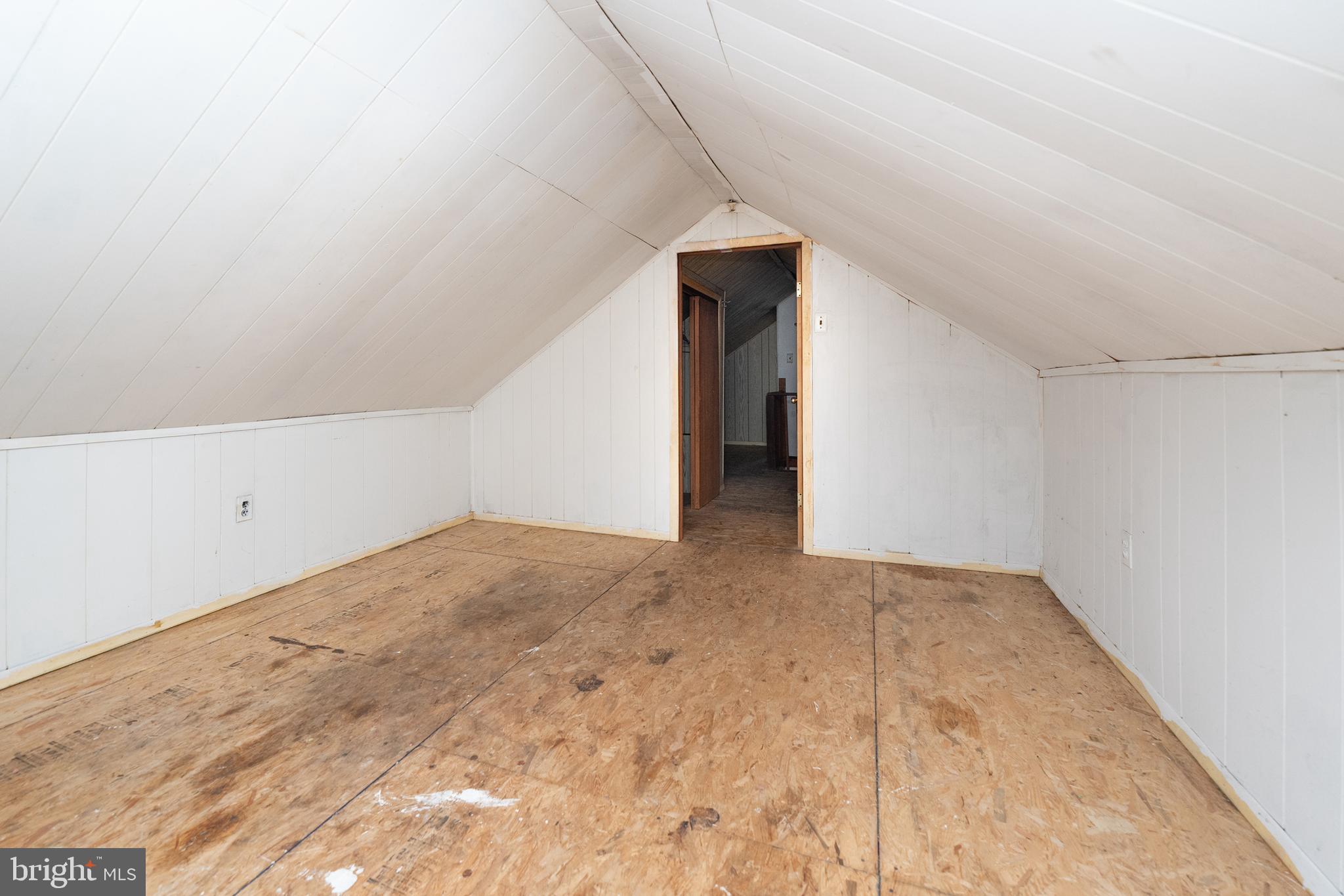 1401 Glassboro Road Wenonah, NJ 08090 - Photo 32 of 41 a view of a room with an empty space