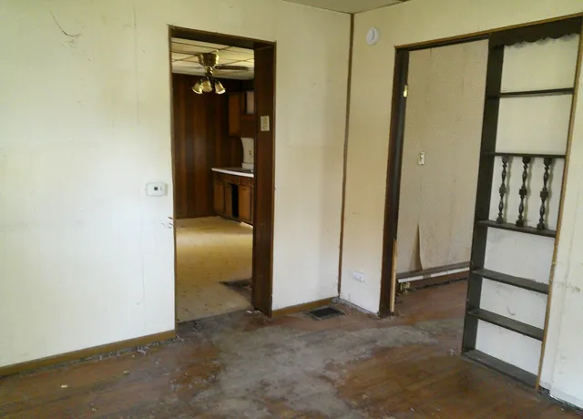 $64,900 | 701 South Cain Street, Clinton, IL 61727