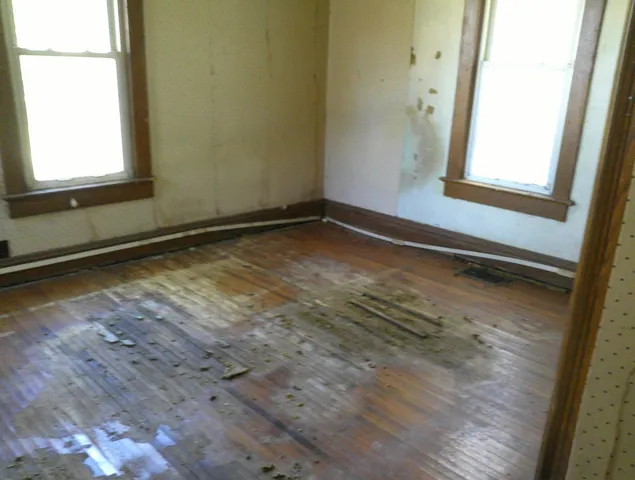 $64,900 | 701 South Cain Street, Clinton, IL 61727