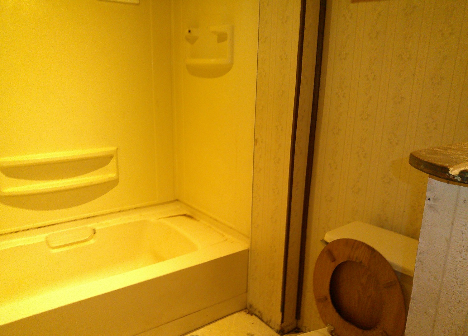 701 South Cain Street Clinton, IL 61727 - Photo 9 of 12