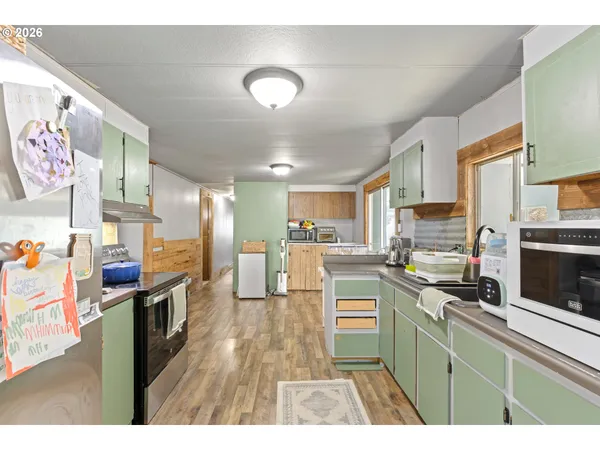 $320,000 | 3197 Bilger Creek Road, Myrtle Creek, OR 97457