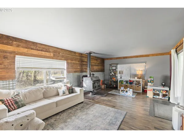 $320,000 | 3197 Bilger Creek Road, Myrtle Creek, OR 97457