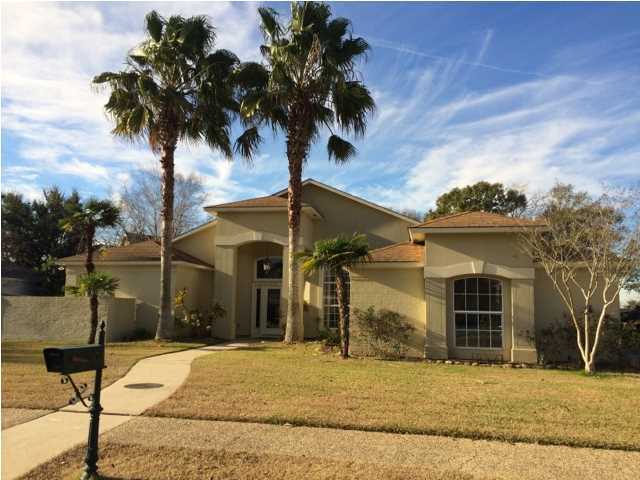 107 Innisbrook Drive Broussard, LA 70518 - Photo 1 of 25 Primary Photo