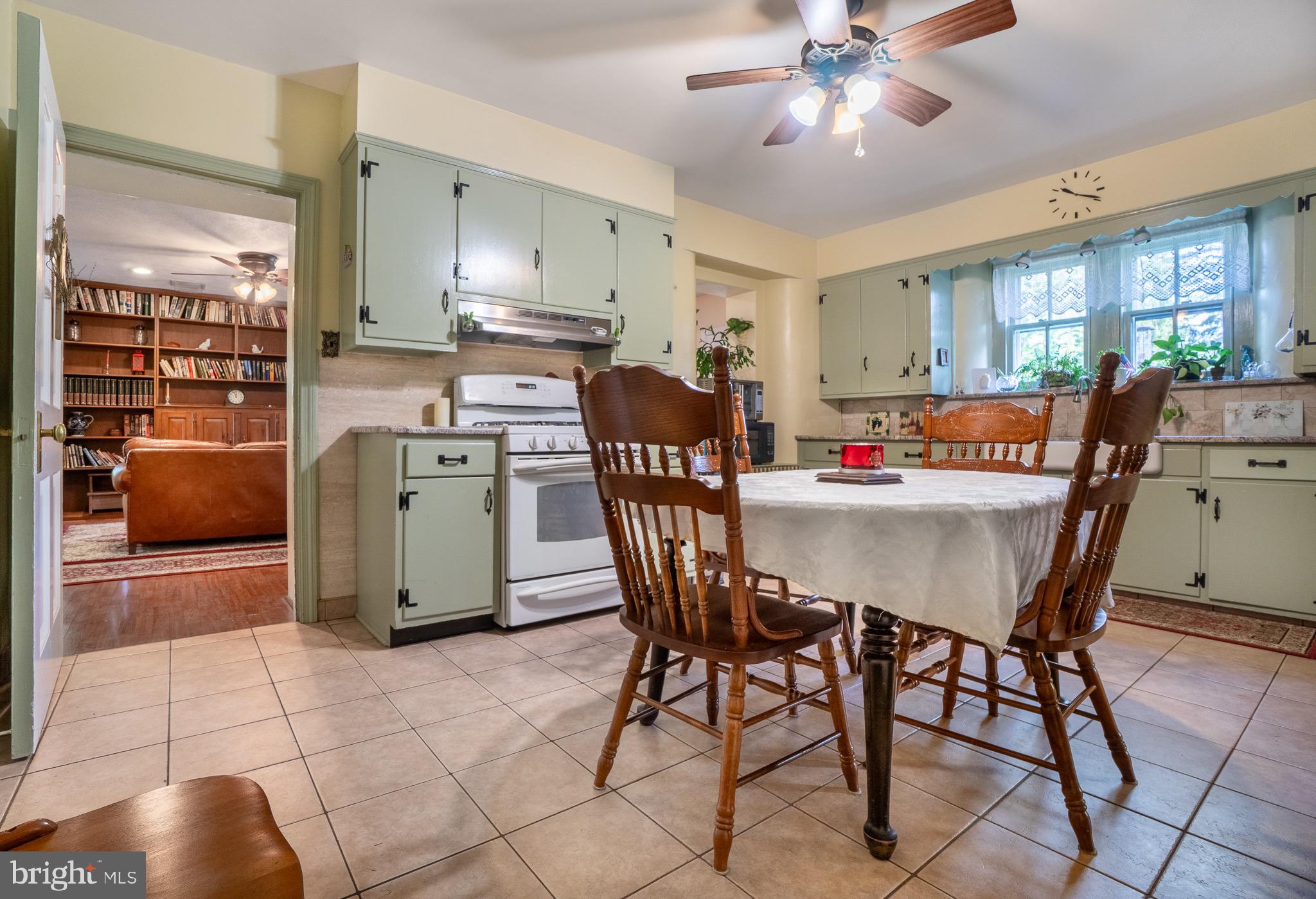 1453 Coldsprings Road Pottstown, PA 19465 - Photo 20 of 53