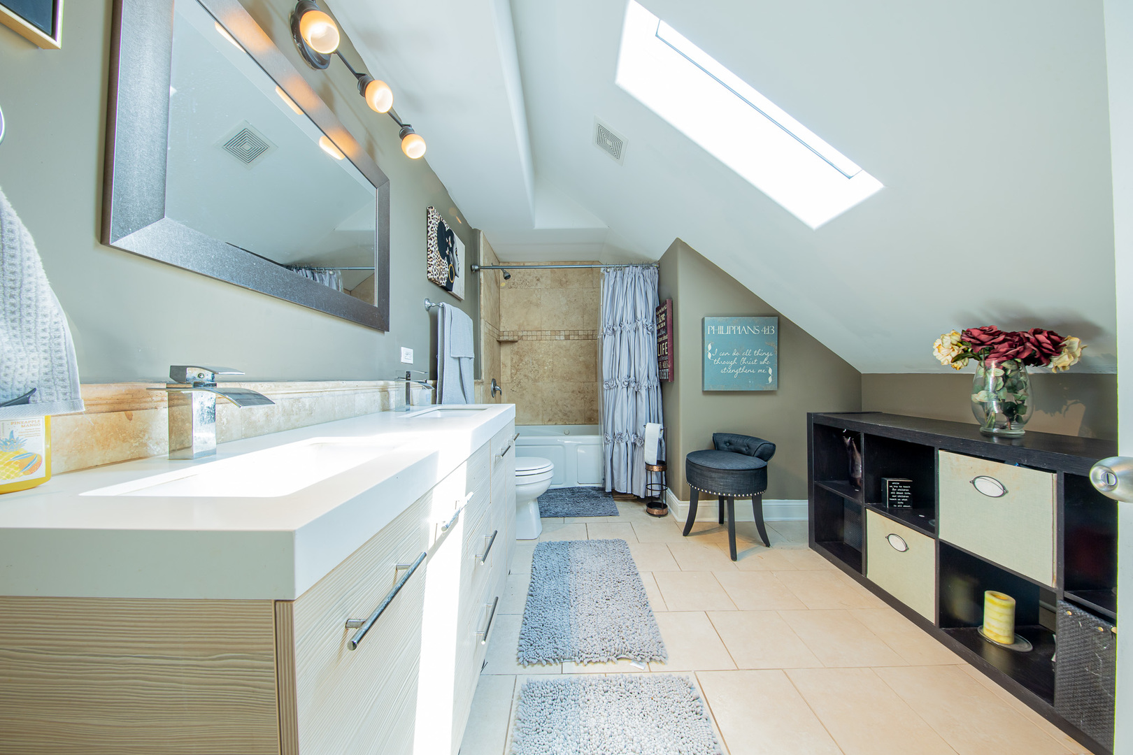 10215 South Charles Street Chicago, IL 60643 - Photo 18 of 33 a spacious bathroom with a sink double vanity and a mirror