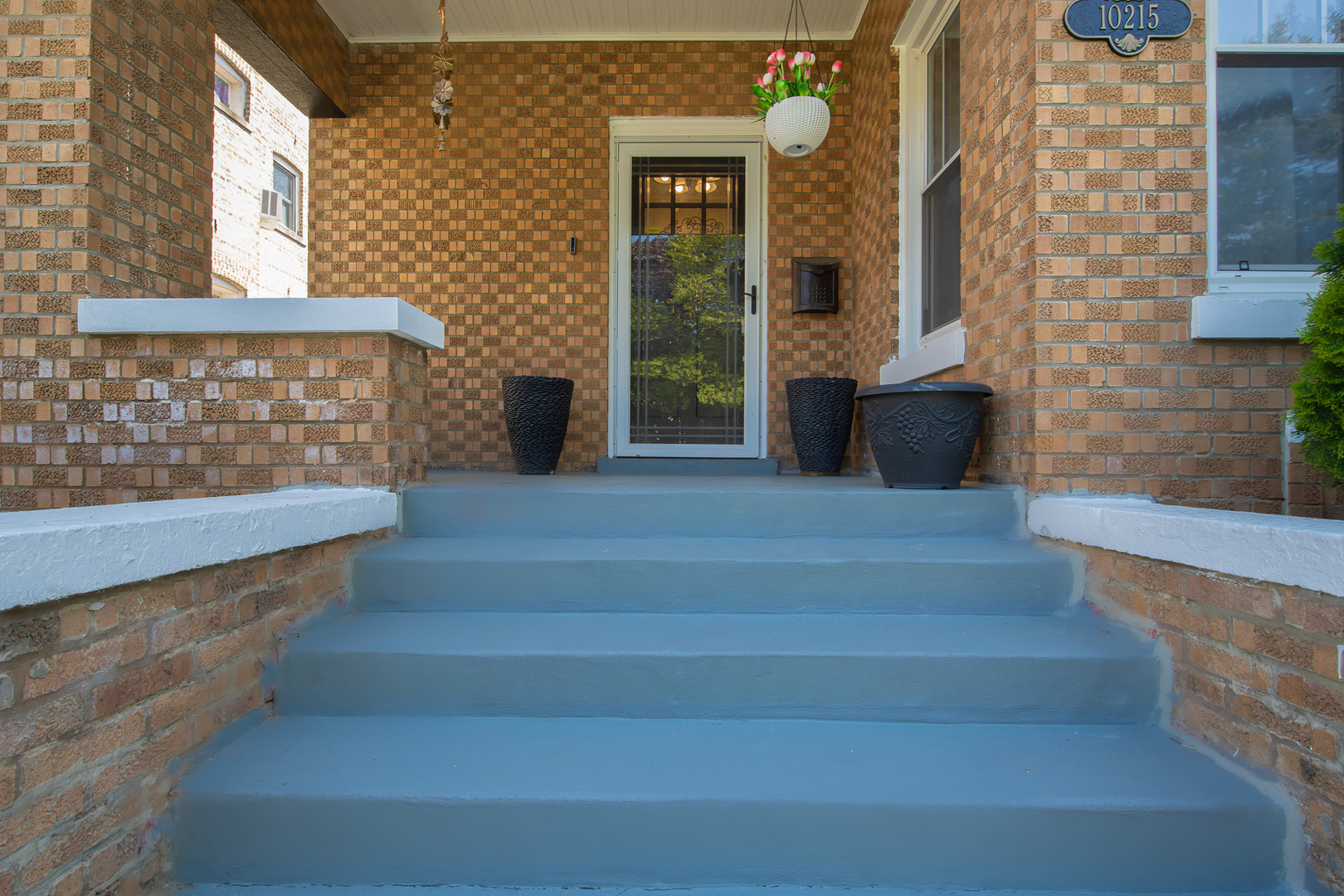 10215 South Charles Street Chicago, IL 60643 - Photo 2 of 33 a view of a building with stairs
