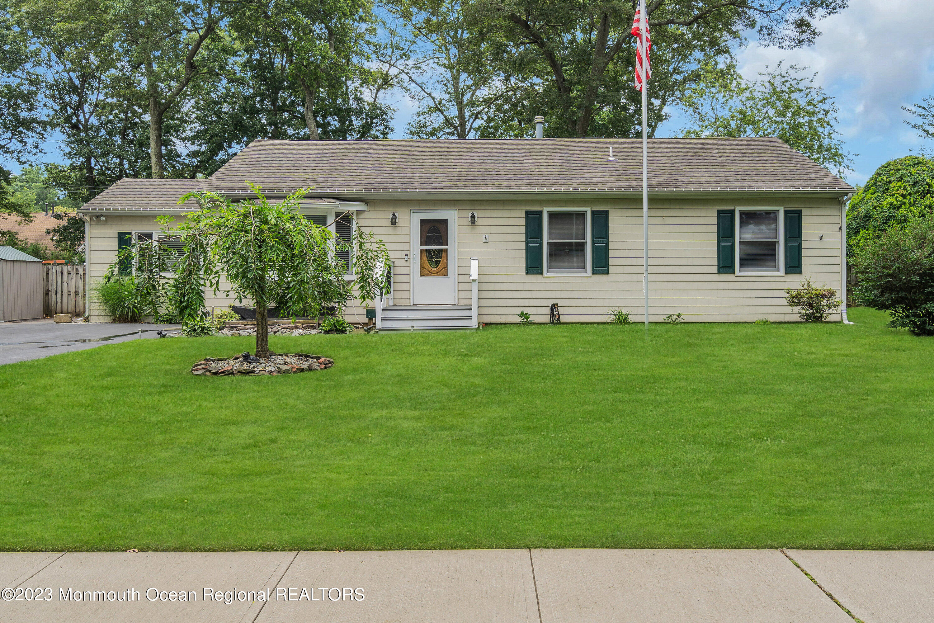 20 Woodland Road Bayville, NJ 08721 - Photo 11 of 62 078_dsc02649-1b