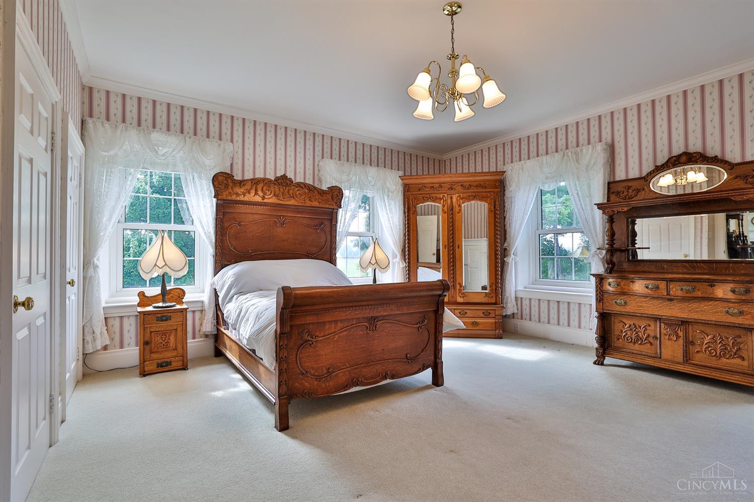 4521 Hamilton Cleves Road Hamilton, OH 45013 - Photo 47 of 96