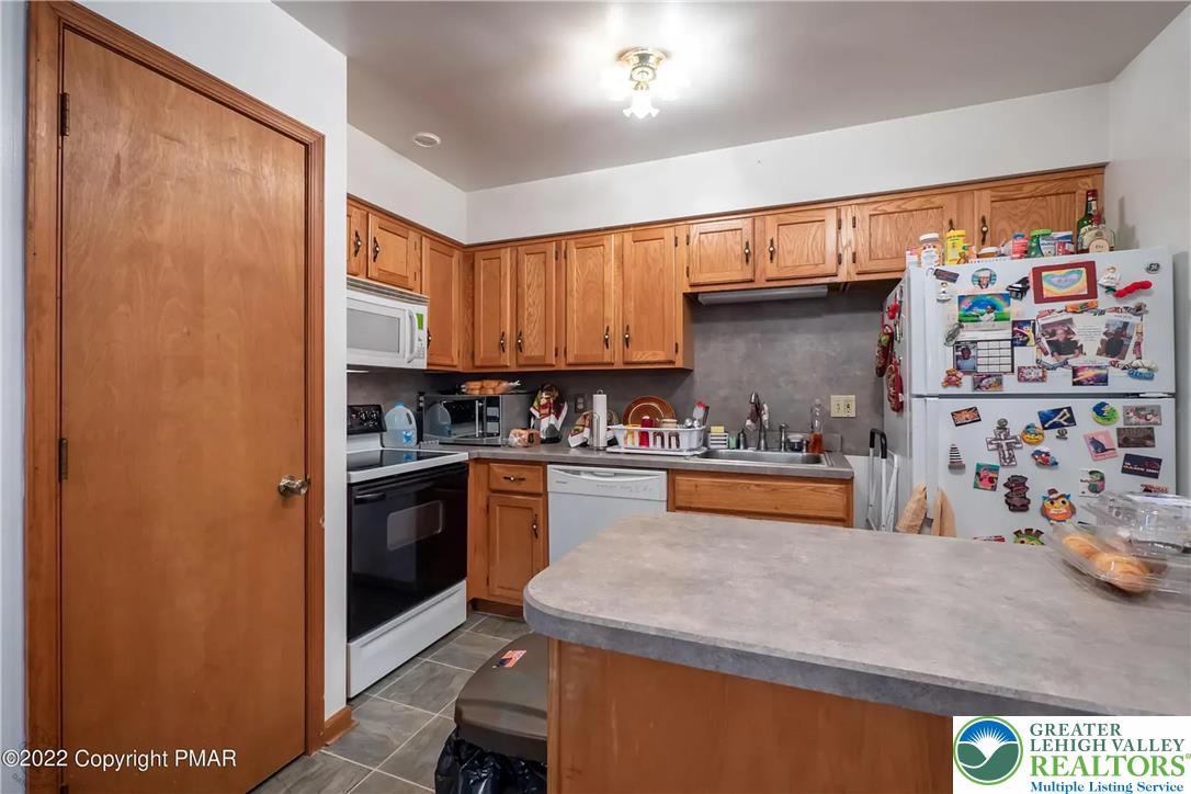 165 Stagecoach Road, Unit 3 Gilbert, PA 18331 - Photo 7 of 20