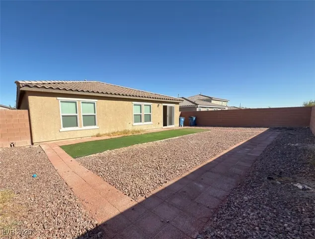 $1,850 | 413 Burgos Avenue, North Las Vegas, NV 89030