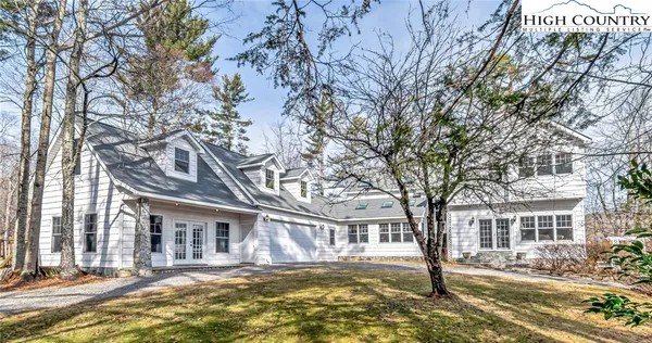 $1,695,000 | 140 Library Lane, Banner Elk, NC 28604