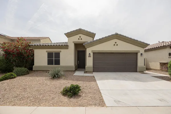 $1,995 | 42381 West Mira Court, Maricopa, AZ 85138