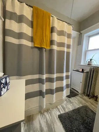 $2,375 | 1101 West Pratt Boulevard, Unit 3W, Chicago, IL 60626