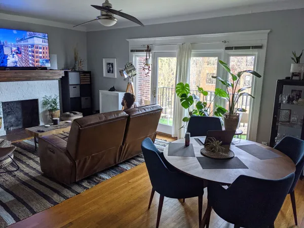 $2,375 | 1101 West Pratt Boulevard, Unit 3W, Chicago, IL 60626