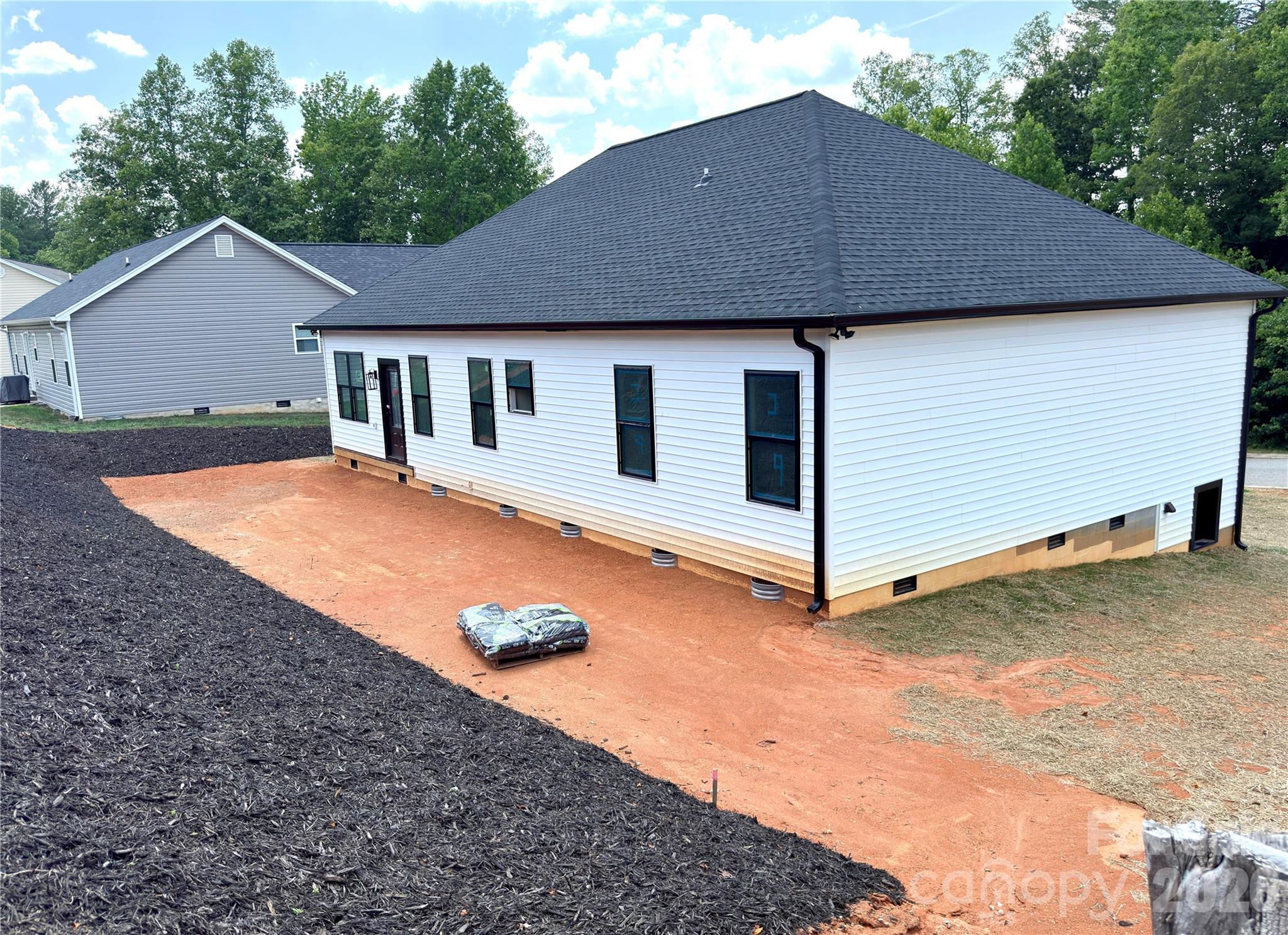 1204 Spring Time Court Lenoir, NC 28645 - Photo 4 of 4