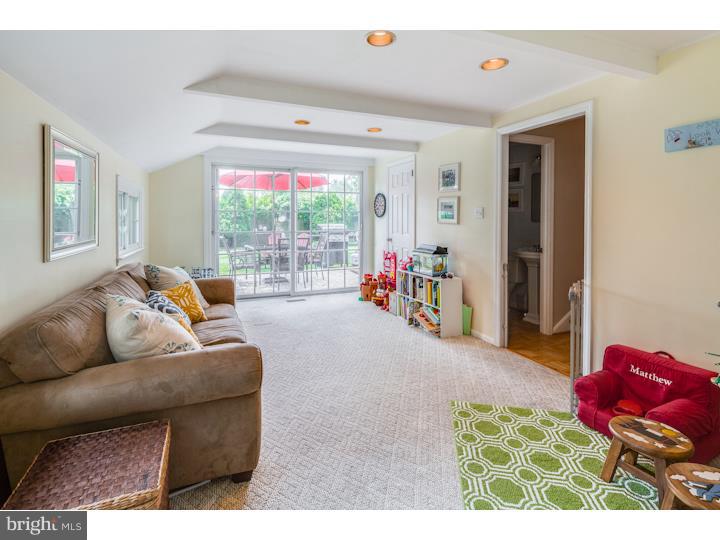 107 Courtland Road Cherry Hill, NJ 08034 - Photo 11 of 25 Gallery Image 11