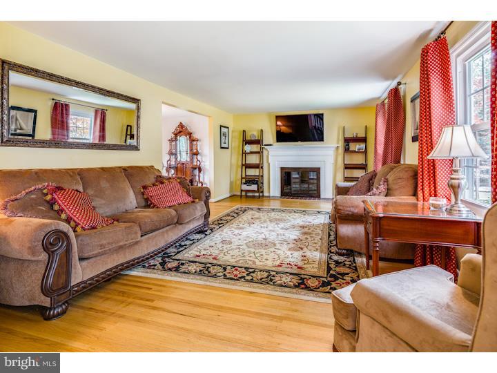 107 Courtland Road Cherry Hill, NJ 08034 - Photo 4 of 25 Gallery Image 4