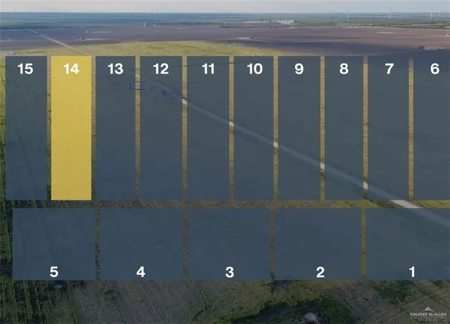 a view of a tennis court