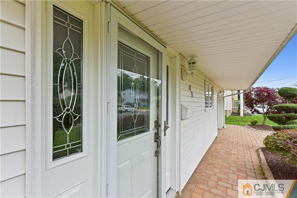 40 Arden Road Old Bridge, NJ 08857 - Photo 5 of 38 Gallery Image 5