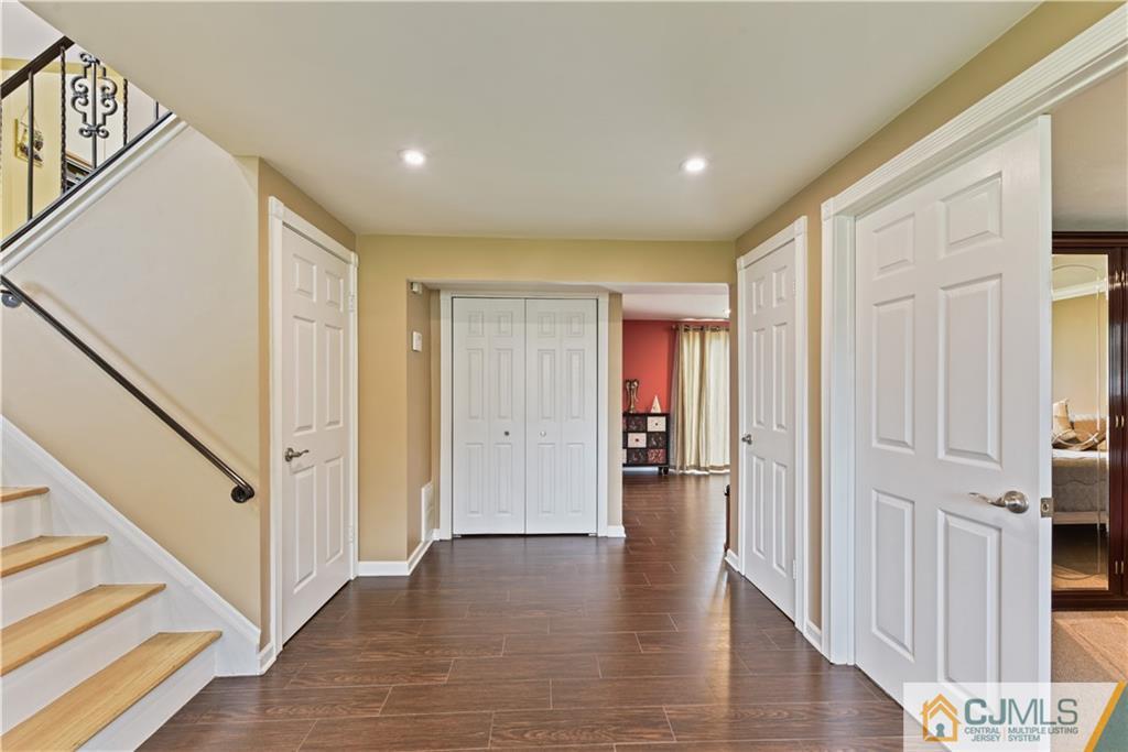 40 Arden Road Old Bridge, NJ 08857 - Photo 7 of 38 Gallery Image 7