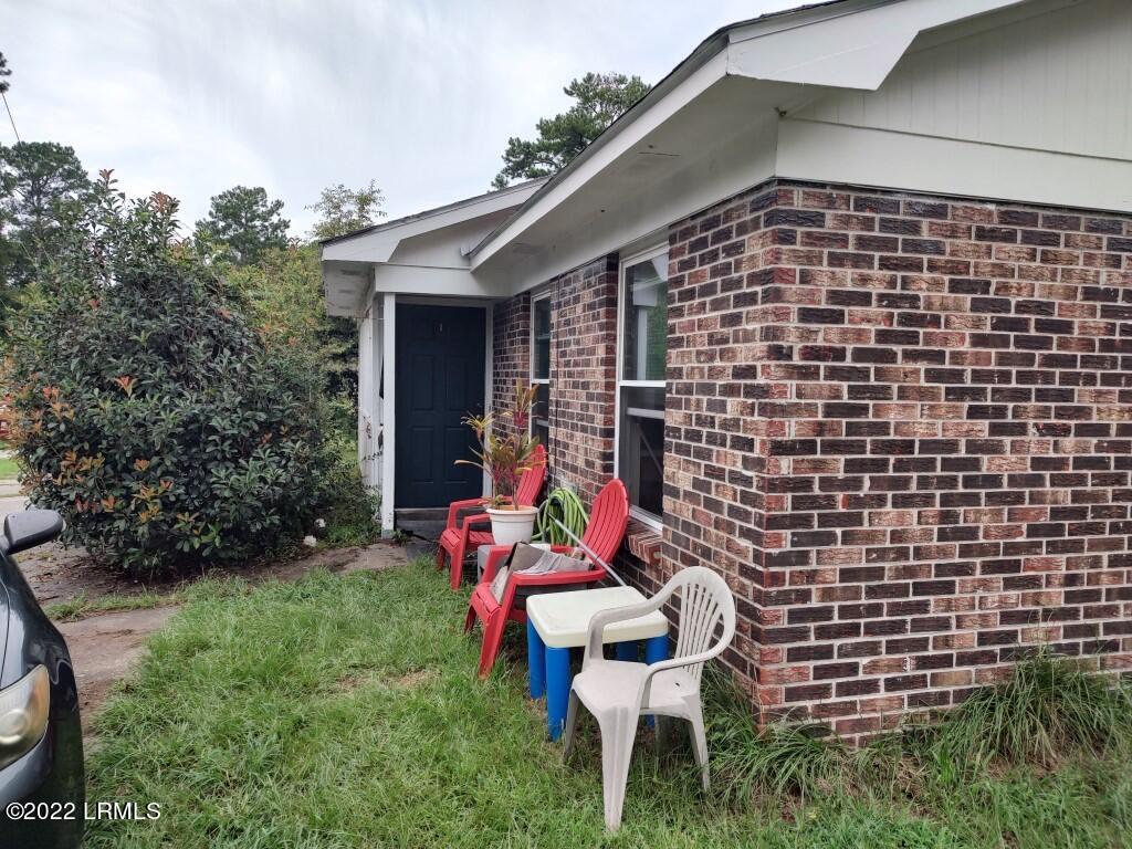 35 Harding Street Beaufort, SC 29902 - Photo 3 of 9 IMG_20220824_122500836_HDR