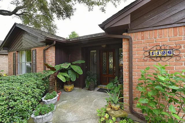 $2,100 | 1126 Western Springs Drive, Katy, TX 77450