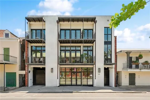 $949,000 | 618 North Rampart Street, Unit 203, New Orleans, LA 70112