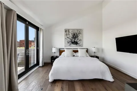 $949,000 | 618 North Rampart Street, Unit 203, New Orleans, LA 70112