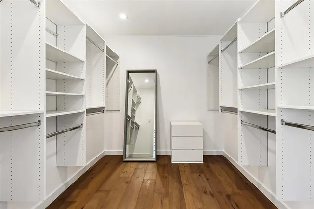 $949,000 | 618 North Rampart Street, Unit 203, New Orleans, LA 70112